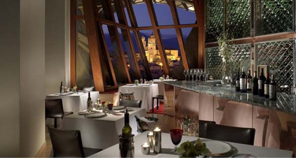 Hoteles Gourmet. Hotel Marqués de Riscal, Elciego